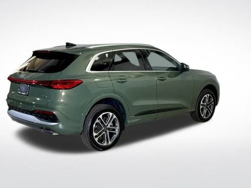 New 2025 Audi Q5 2.0T Premium image 8