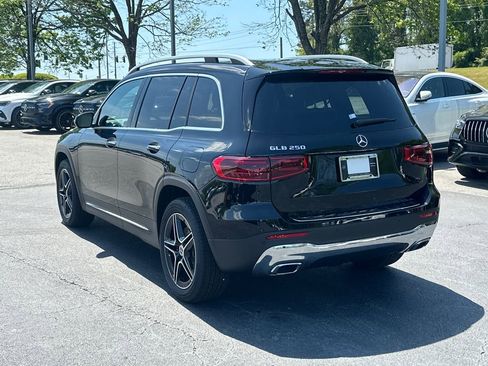 New 2026 Mercedes-Benz GLB 250 image 5