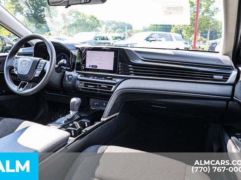 Used 2025 Toyota Camry LE FWD image 29
