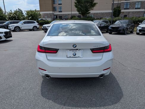 New 2026 BMW 330i Sedan w/ Premium Package RWD image 4
