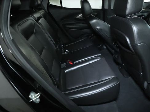 Used 2024 GMC Terrain SLT w/ Elevation Edition AWD/4WD image 35