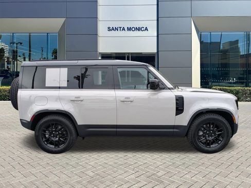 New 2026 Land Rover Defender 110 S image 4