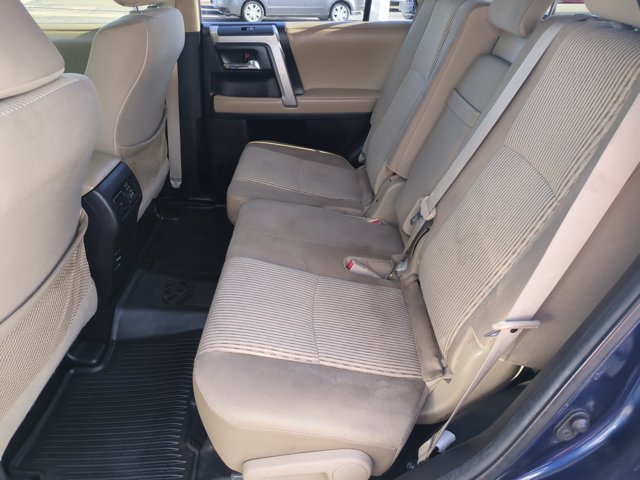 Used 2016 Toyota 4Runner SR5 AWD/4WD image 17