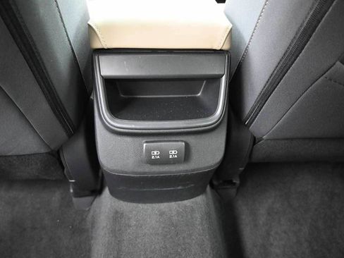 Used 2020 Subaru Outback Premium AWD/4WD image 14