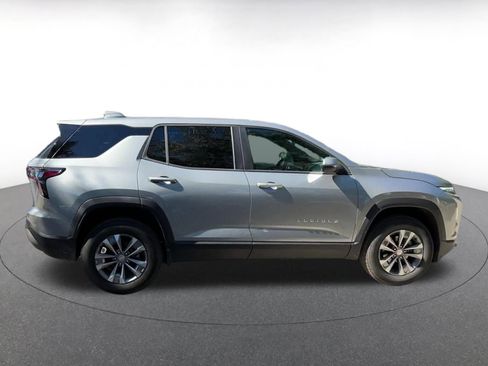 Used 2025 Chevrolet Equinox LT image 16