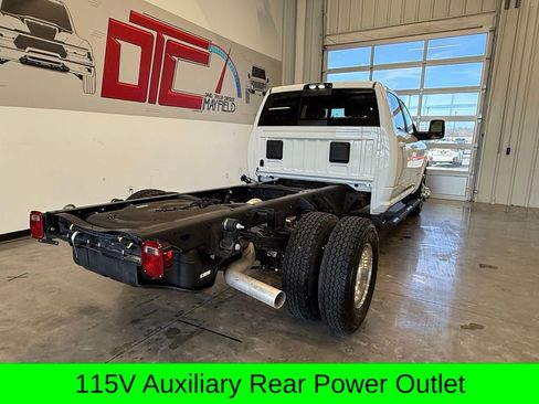 New 2026 RAM 3500 Big Horn w/ Laramie Trim Package AWD/4WD image 5