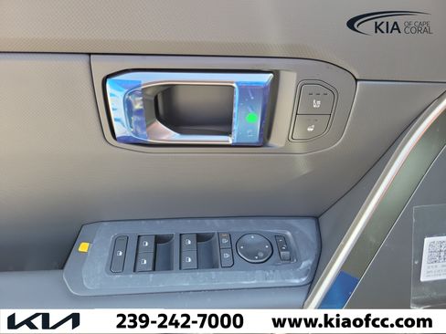 New 2027 Kia Seltos X-Line S w/ X-Line S Premium Package AWD/4WD image 21