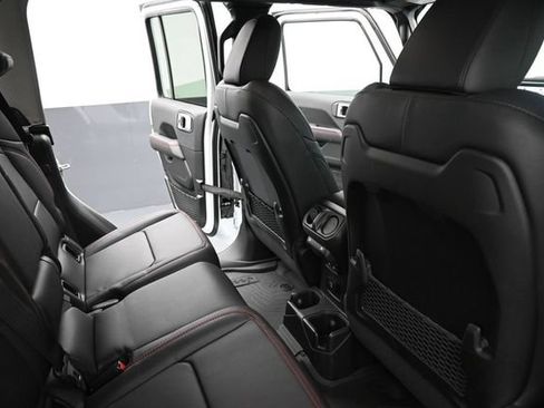 New 2026 Jeep Gladiator Rubicon AWD/4WD image 14