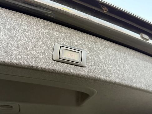 Used 2016 Audi Q5 2.0T Premium w/ Audi MMI Navigation Plus image 13