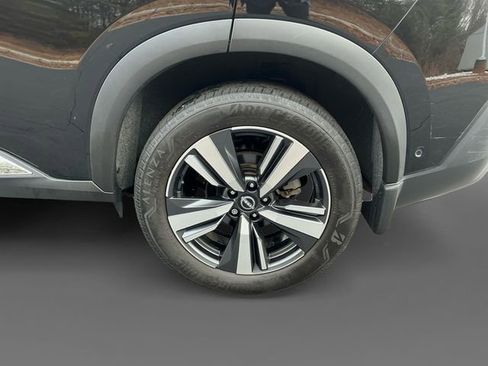 Used 2023 Nissan Rogue SL w/ SL Premium Package image 15