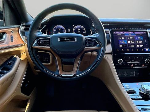 Certified 2025 Jeep Grand Cherokee L Summit image 12