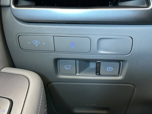 Used 2025 Hyundai Palisade SEL FWD image 31