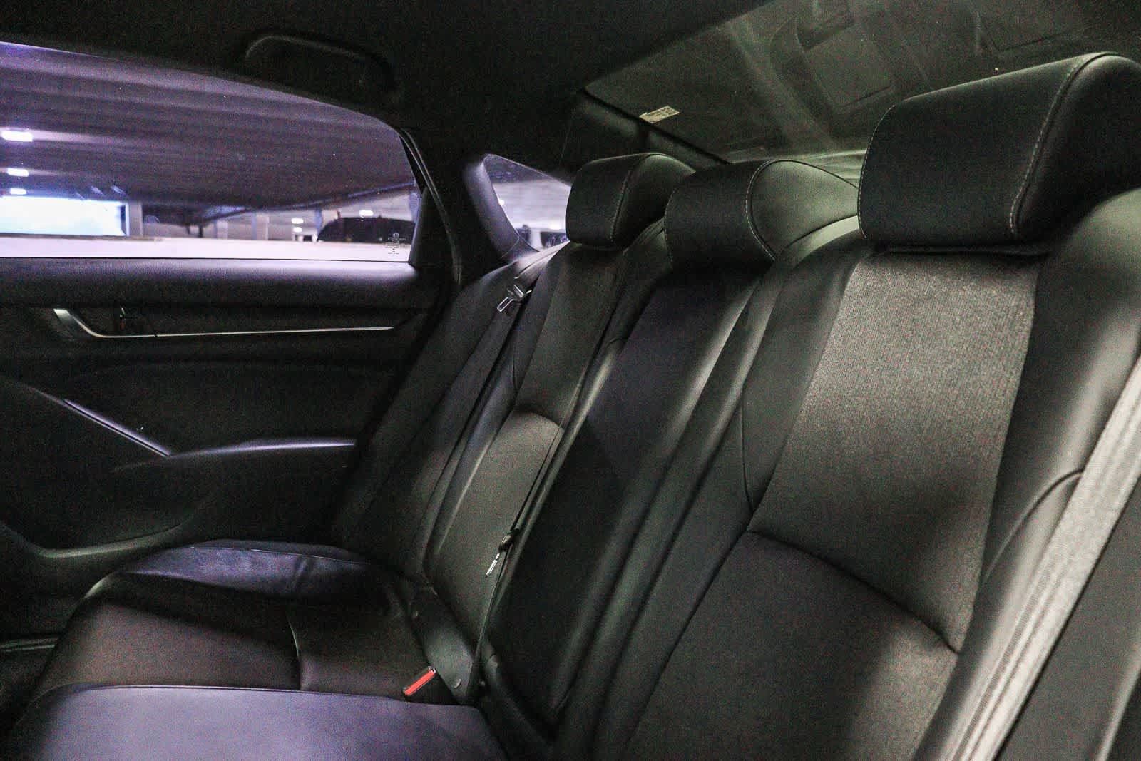 Used 2018 Honda Accord Sport image 19