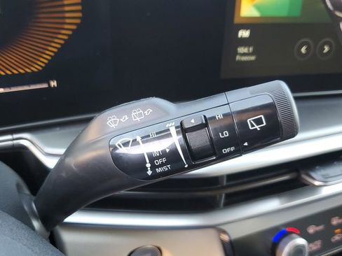 New 2026 Kia Sorento S w/ S Panoramic Sunroof Package FWD image 23