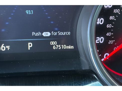 Used 2019 Toyota Camry XSE FWD image 29