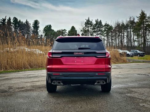 New 2026 GMC Acadia Elevation w/ Black Edition AWD/4WD image 4