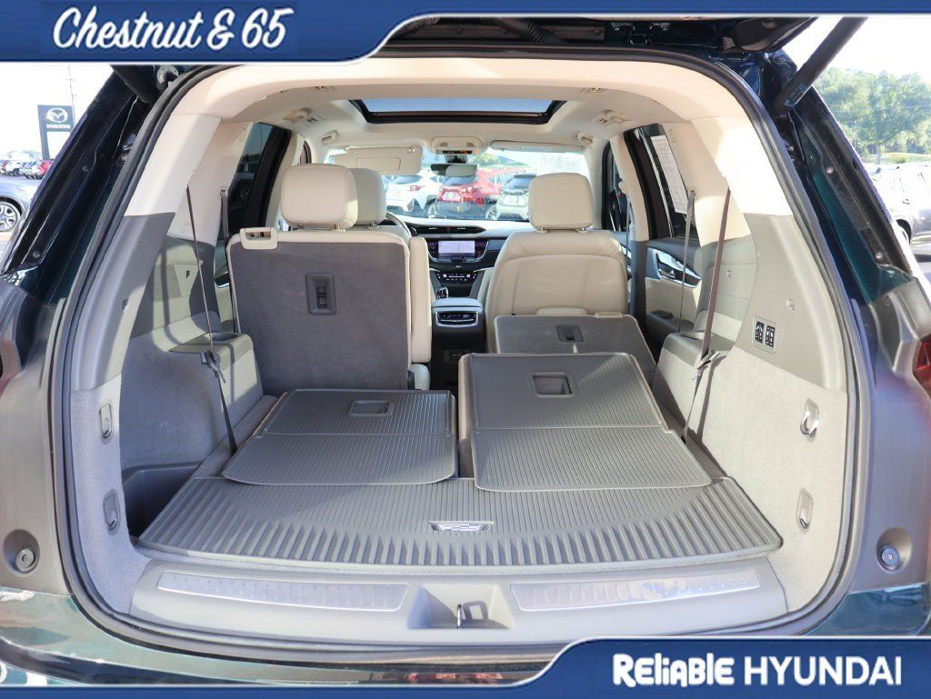 Used 2024 Cadillac XT6 Premium Luxury w/ Technology Package AWD/4WD image 15