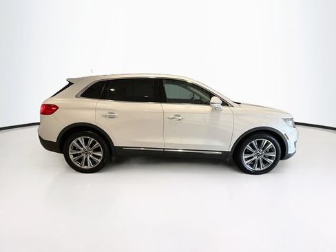 Used 2018 Lincoln MKX Reserve AWD/4WD image 8