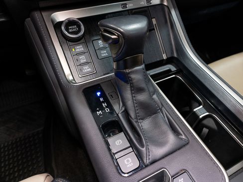 Used 2024 Lexus GX 550 image 24