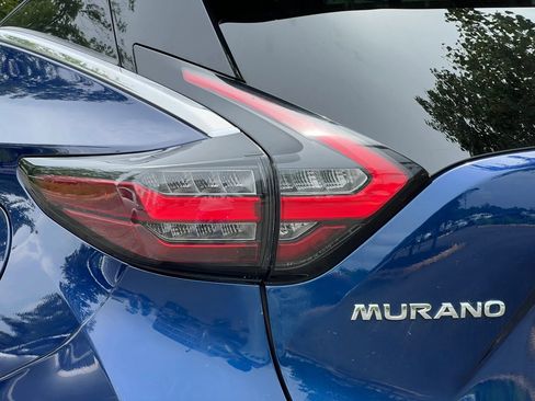 Used 2020 Nissan Murano SL w/ Moonroof Package AWD/4WD image 10