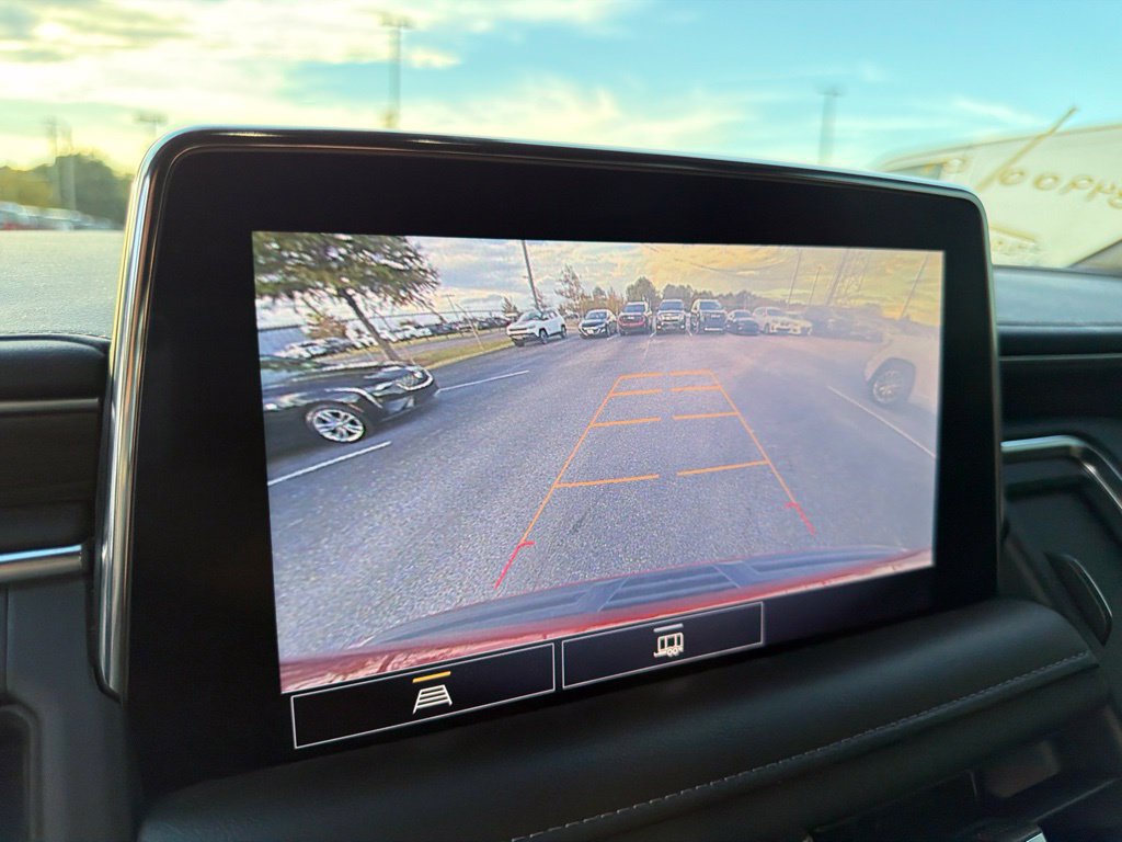 Used 2021 Chevrolet Suburban LT w/ Rear Media and Nav Package RWD image 24