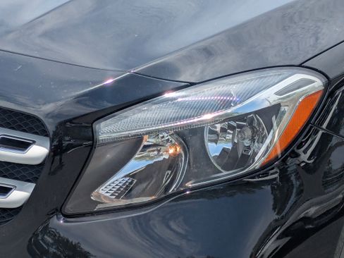 Used 2018 Mercedes-Benz GLA 250 image 9
