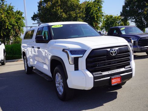 Used 2024 Toyota Tundra SR5 w/ SR5 Convenience Package AWD/4WD image 1