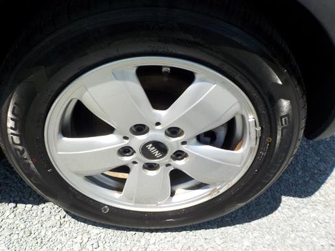 Used 2016 MINI Cooper 2-Door Hardtop image 23