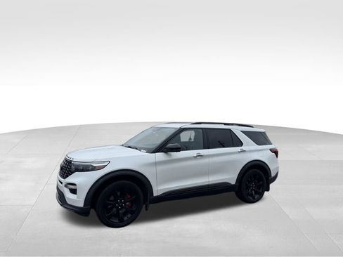 Used 2020 Ford Explorer ST w/ ST Street Pack image 7