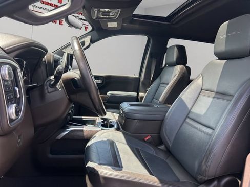Used 2021 GMC Sierra 1500 Denali w/ Denali Ultimate Package AWD/4WD image 36
