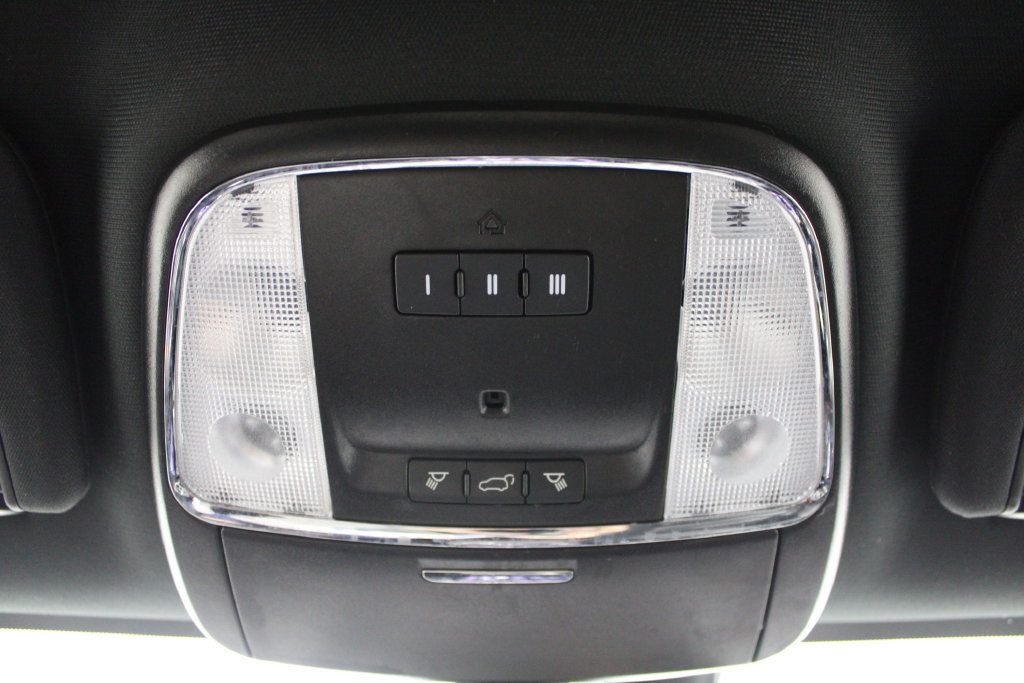 Used 2019 Jeep Grand Cherokee Limited AWD/4WD image 33