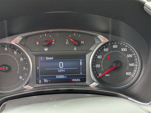 Used 2023 Chevrolet Equinox LT image 19