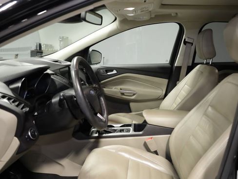 Used 2018 Ford Escape Titanium w/ Ford Safe & Smart Package image 12