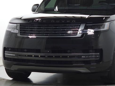 Used 2026 Land Rover Range Rover SE AWD/4WD image 12