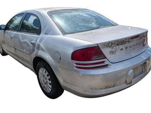 Used 2001 Dodge Stratus SE FWD image 3