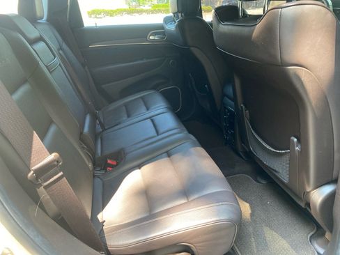 Used 2014 Jeep Grand Cherokee Summit AWD/4WD image 25