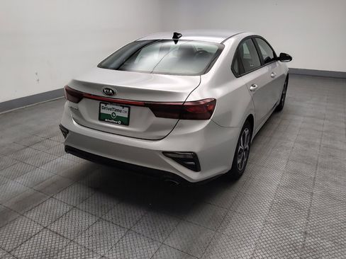 Used 2019 Kia Forte LXS FWD image 9