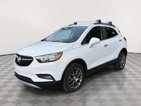 Used 2018 Buick Encore Sport Touring FWD image 3