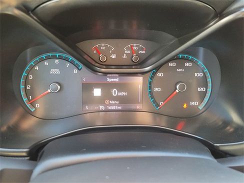 Used 2022 Chevrolet Colorado Z71 w/ Safety Package image 39