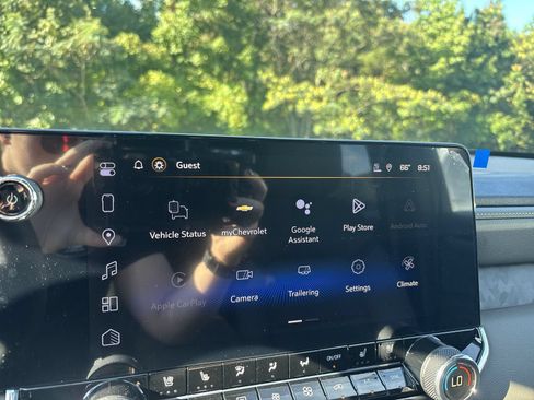 New 2026 Chevrolet Colorado ZR2 w/ Technology Package AWD/4WD image 19