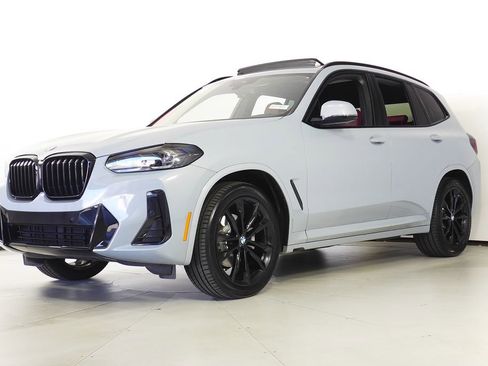Used 2024 BMW X3 xDrive30i w/ M Sport Package AWD/4WD image 2