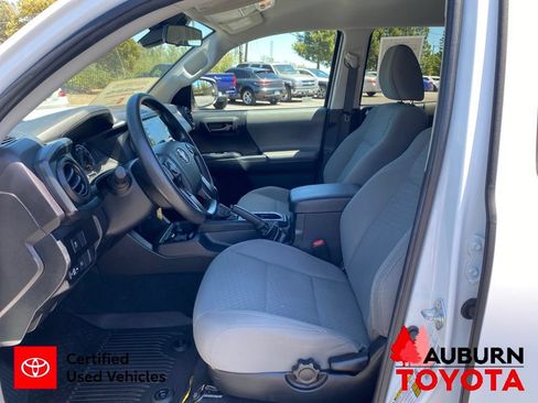 Certified 2022 Toyota Tacoma SR AWD/4WD image 31