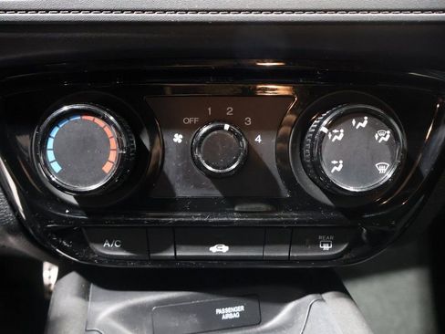 Used 2022 Honda HR-V Sport image 28