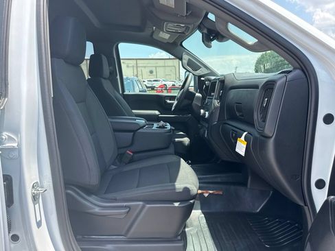 New 2026 GMC Sierra 2500 Pro w/ 1SA Pro Safety Plus Package AWD/4WD image 18