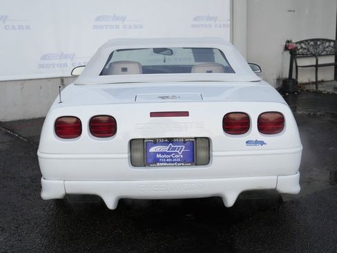 Used 1992 Chevrolet Corvette Convertible image 6