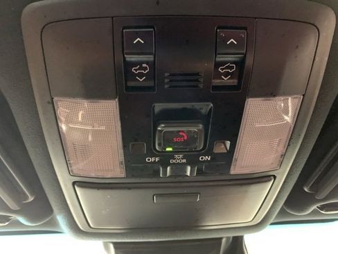 Used 2022 Lexus GX 460 Premium image 15