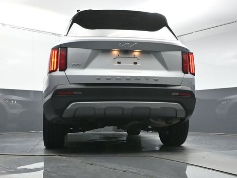 Used 2022 Kia Sorento SX Prestige w/ Rust Color Package image 38