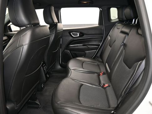 Used 2023 Jeep Compass Altitude image 33