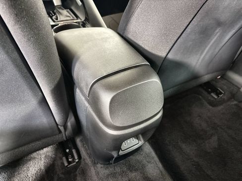 Certified 2025 Hyundai Elantra Hybrid FWD image 21