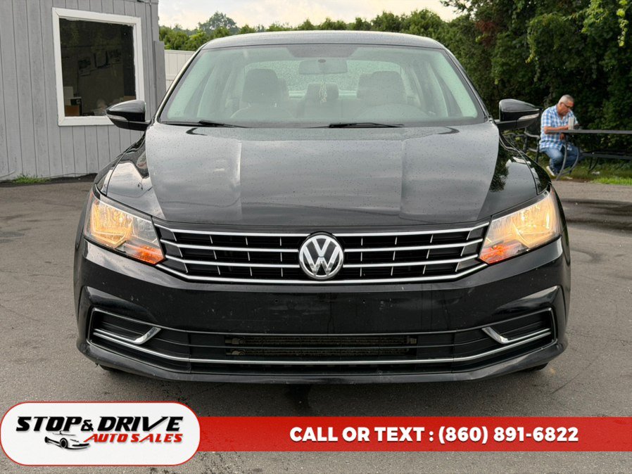 Used 2016 Volkswagen Passat 1.8T S FWD image 2